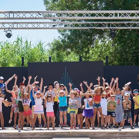 Rent Paradise Kemping Grimaud