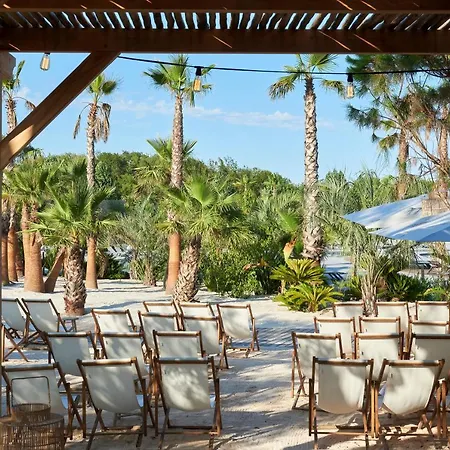 Rent Paradise Kemping Grimaud