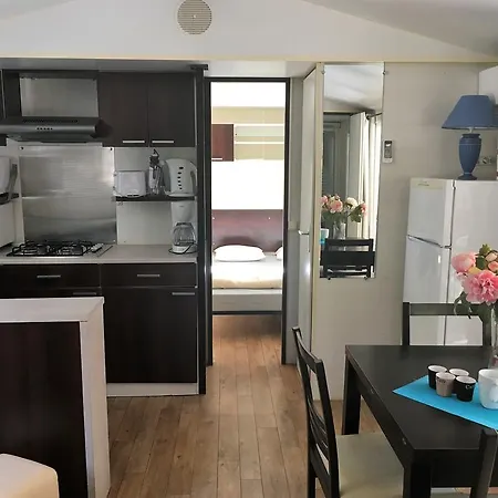 Rent Paradise Campingplads *