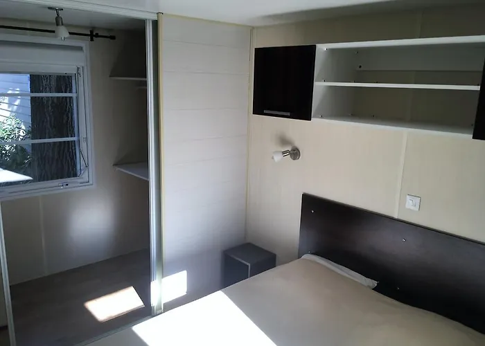 Rent Paradise Гримо