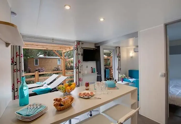 Rent Paradise Гримо