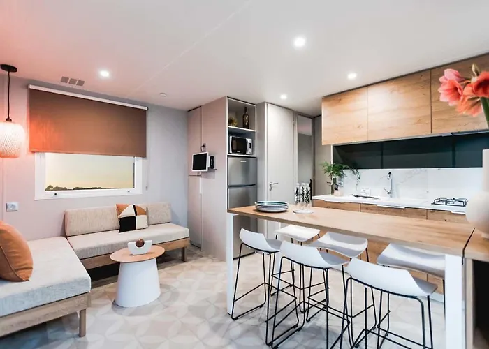 Rent Paradise * Grimaud